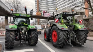 Bauernproteste-setzen-sich-vereinzelt-fort